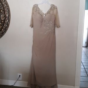 Mother of the Groom dress (never worn)